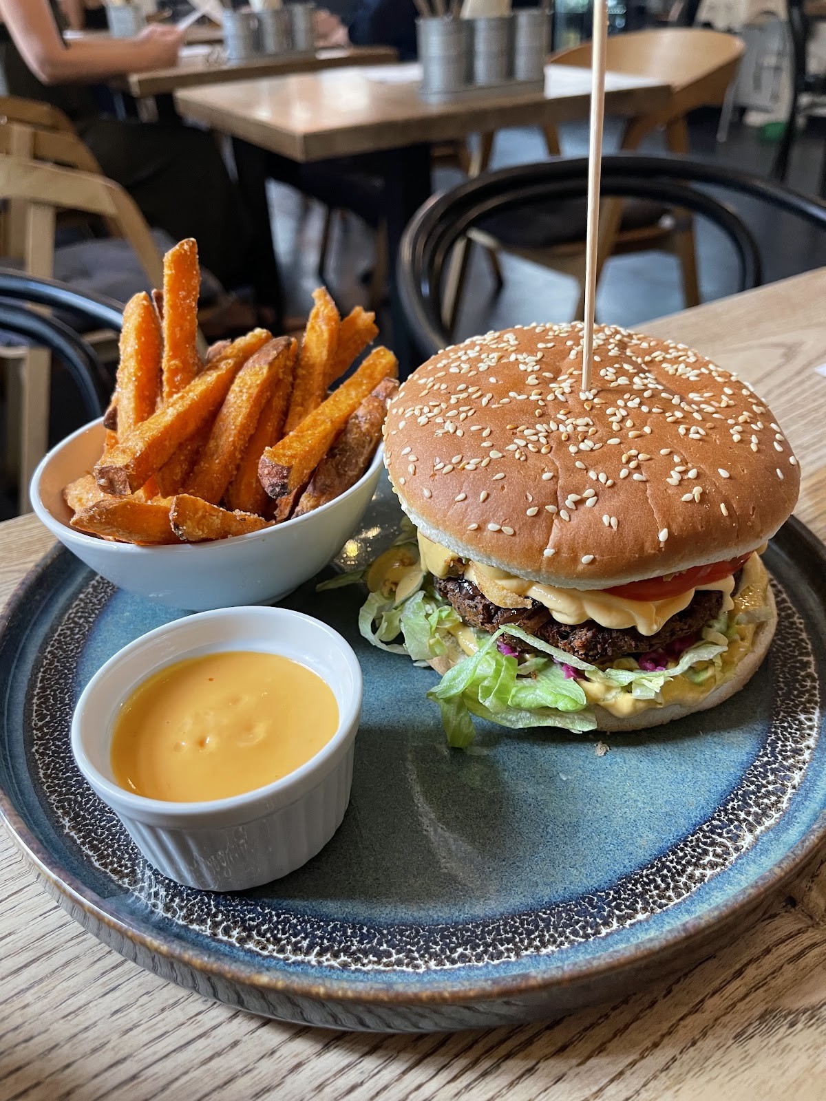 Pastva: food & drinks