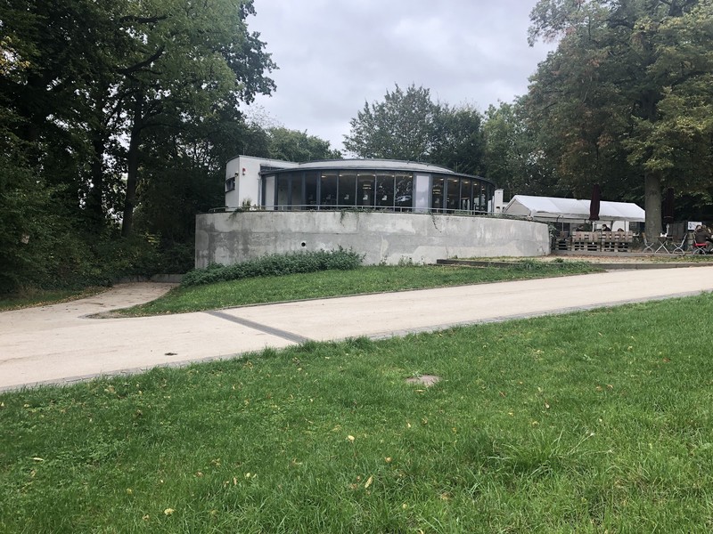Rondell Frankfurt - Café und Restaurant im Huthpark: photo 4