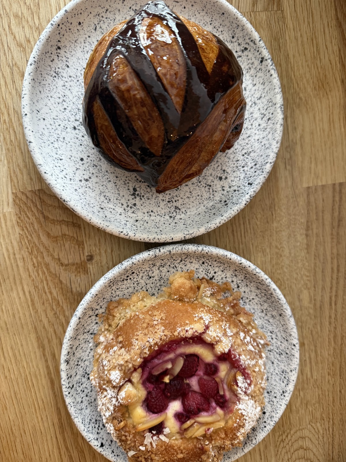eter — vegan bakery & speciality coffee: food & drinks