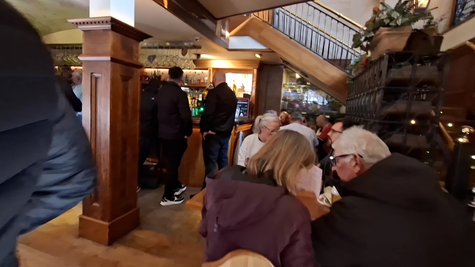 Bavaria Brauhaus: the place