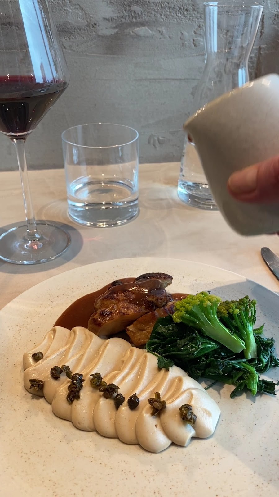 Dirt.restaurant: food & drinks