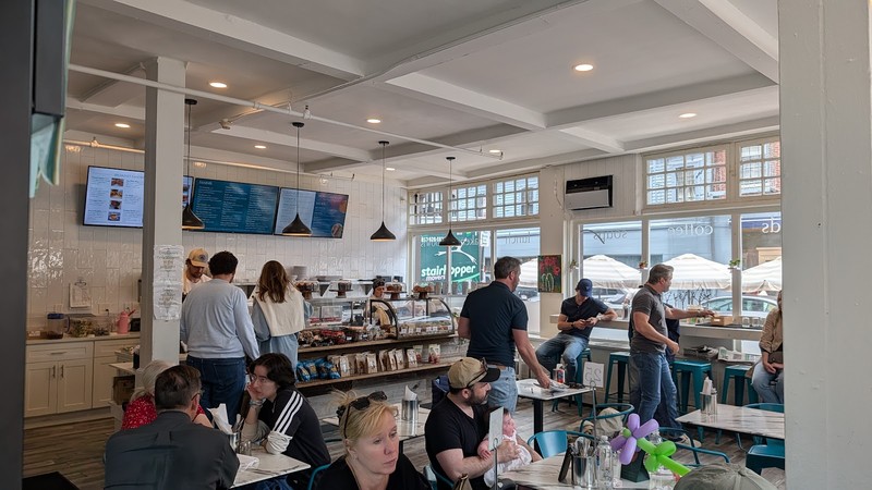 Cobblestones a Beacon Hill Eatery: photo