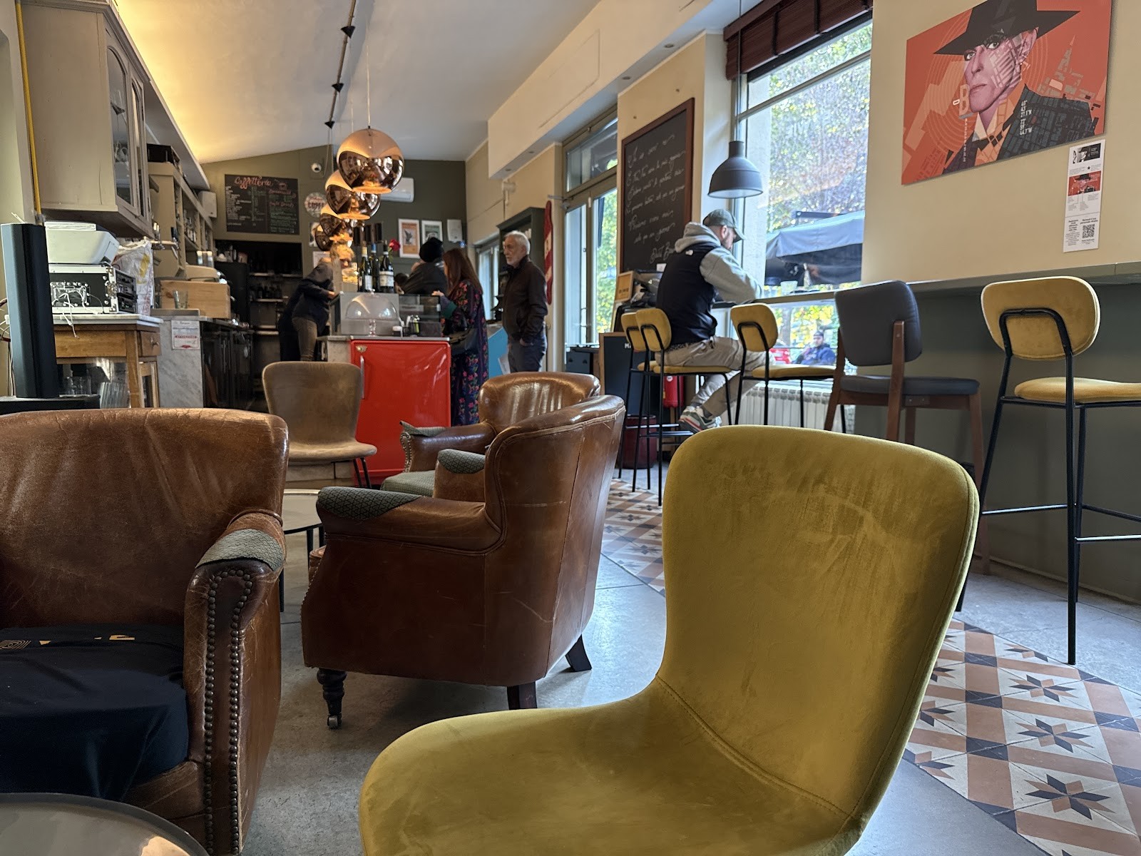 Bowie café bistrot & drinks: the place