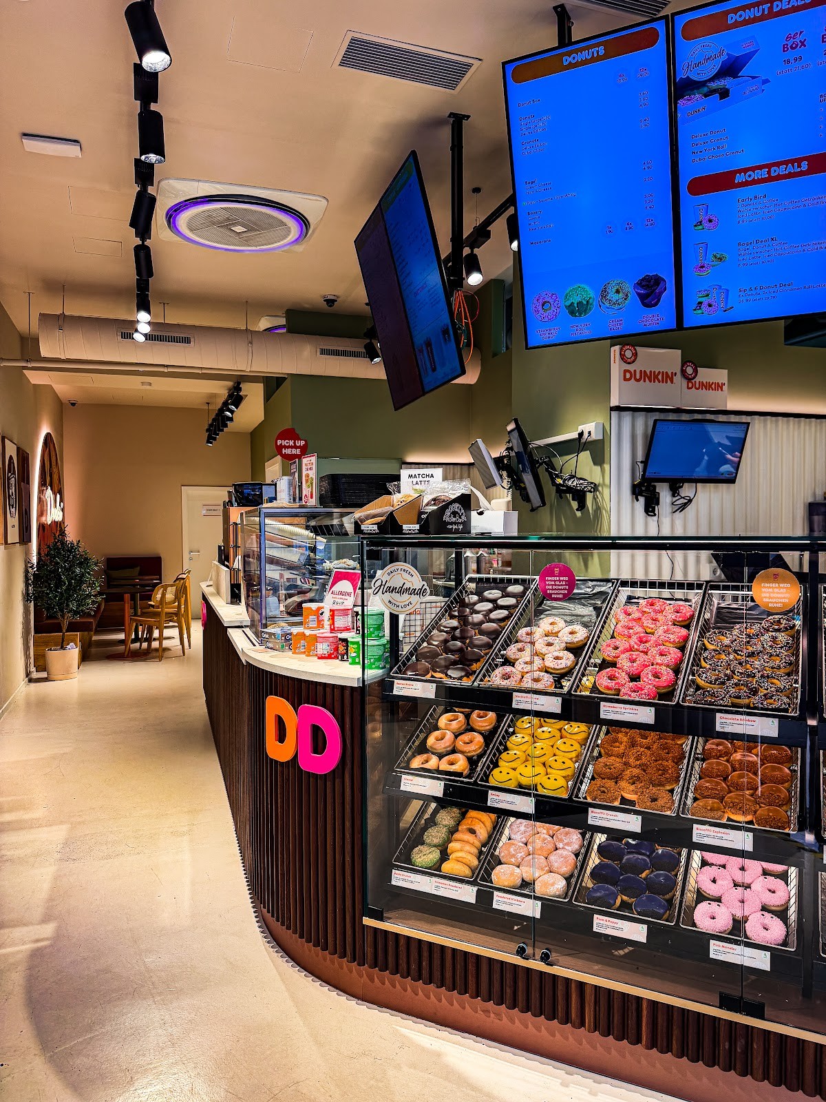 Dunkin’ Donuts: the place