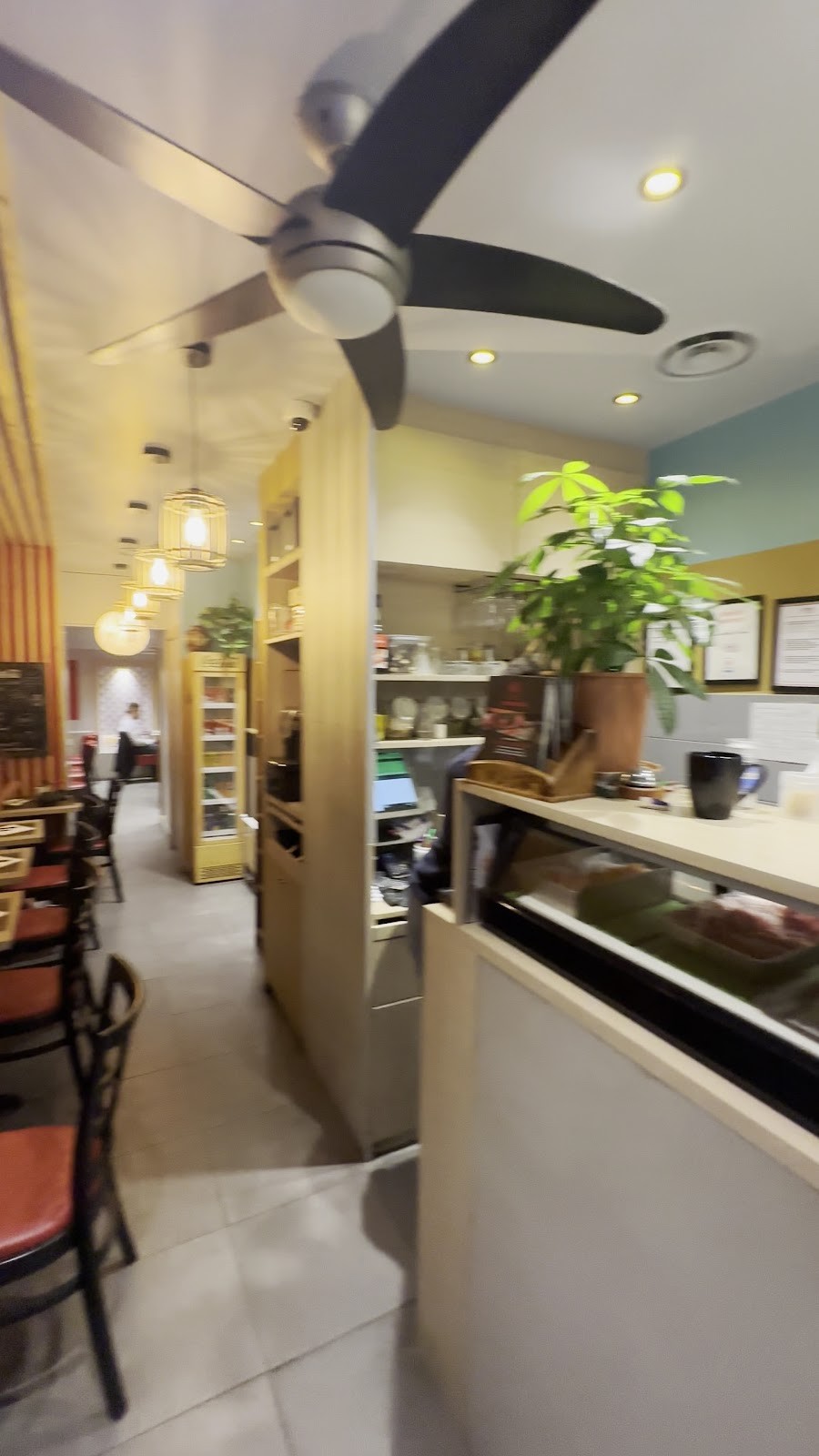 Yummy House: the place