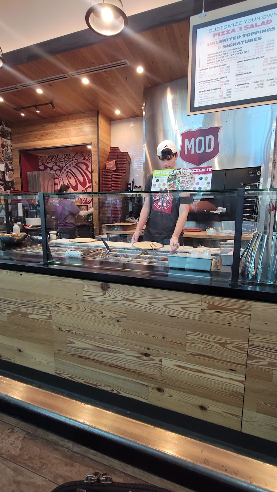 PDX - Mod Pizza - TC: the place