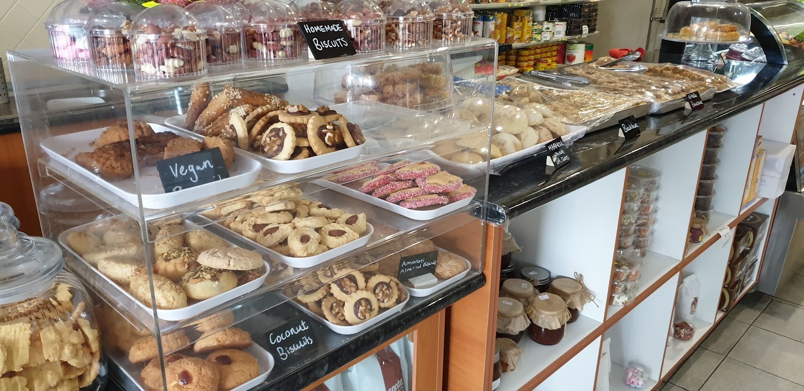 Lakeside Bakery: the place