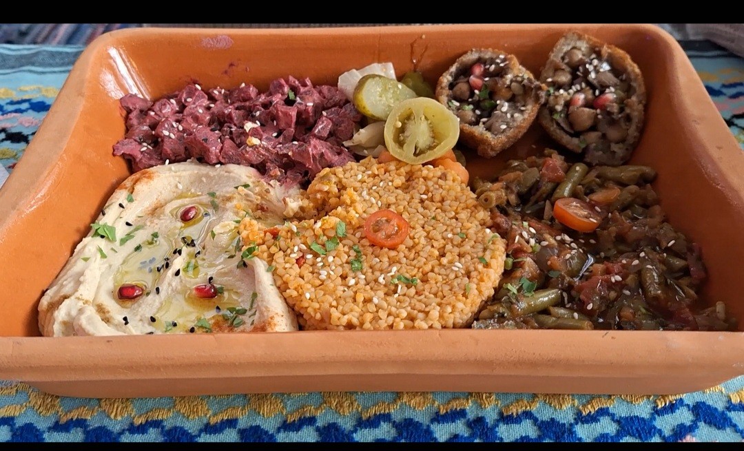 Olivegan: food & drinks