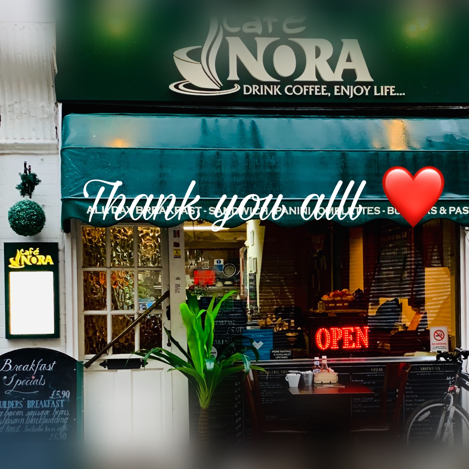 Nora Cafe: the place