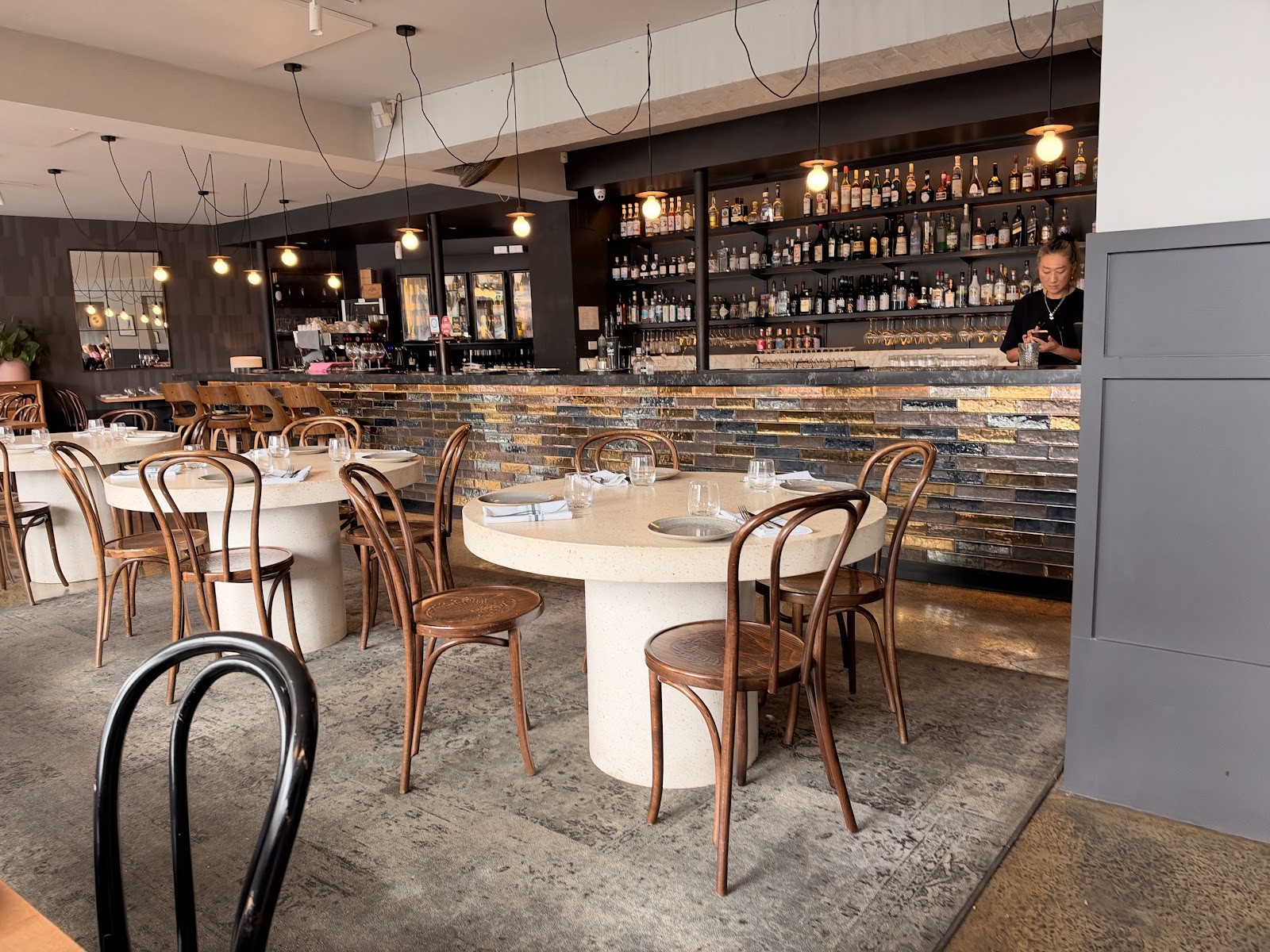 Assaggini Wine Bar & Restaurant: the place