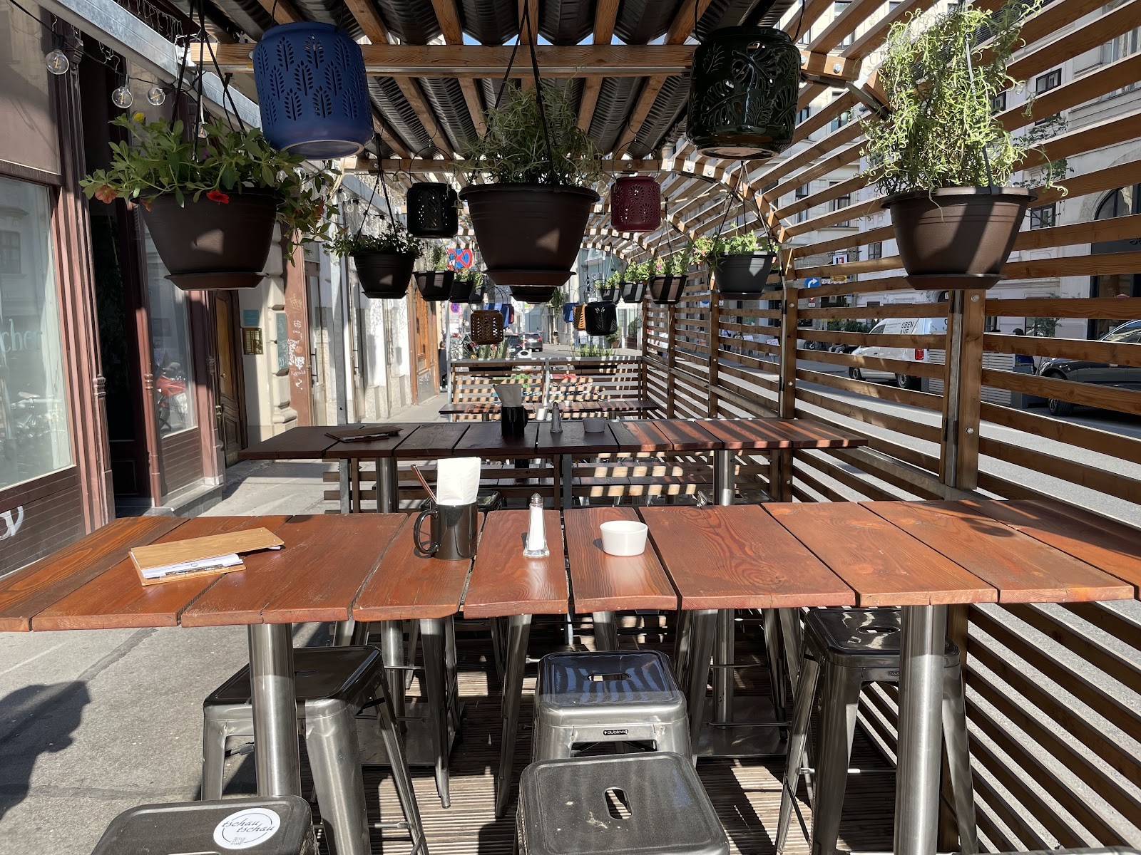 Die Burgermacher: the place