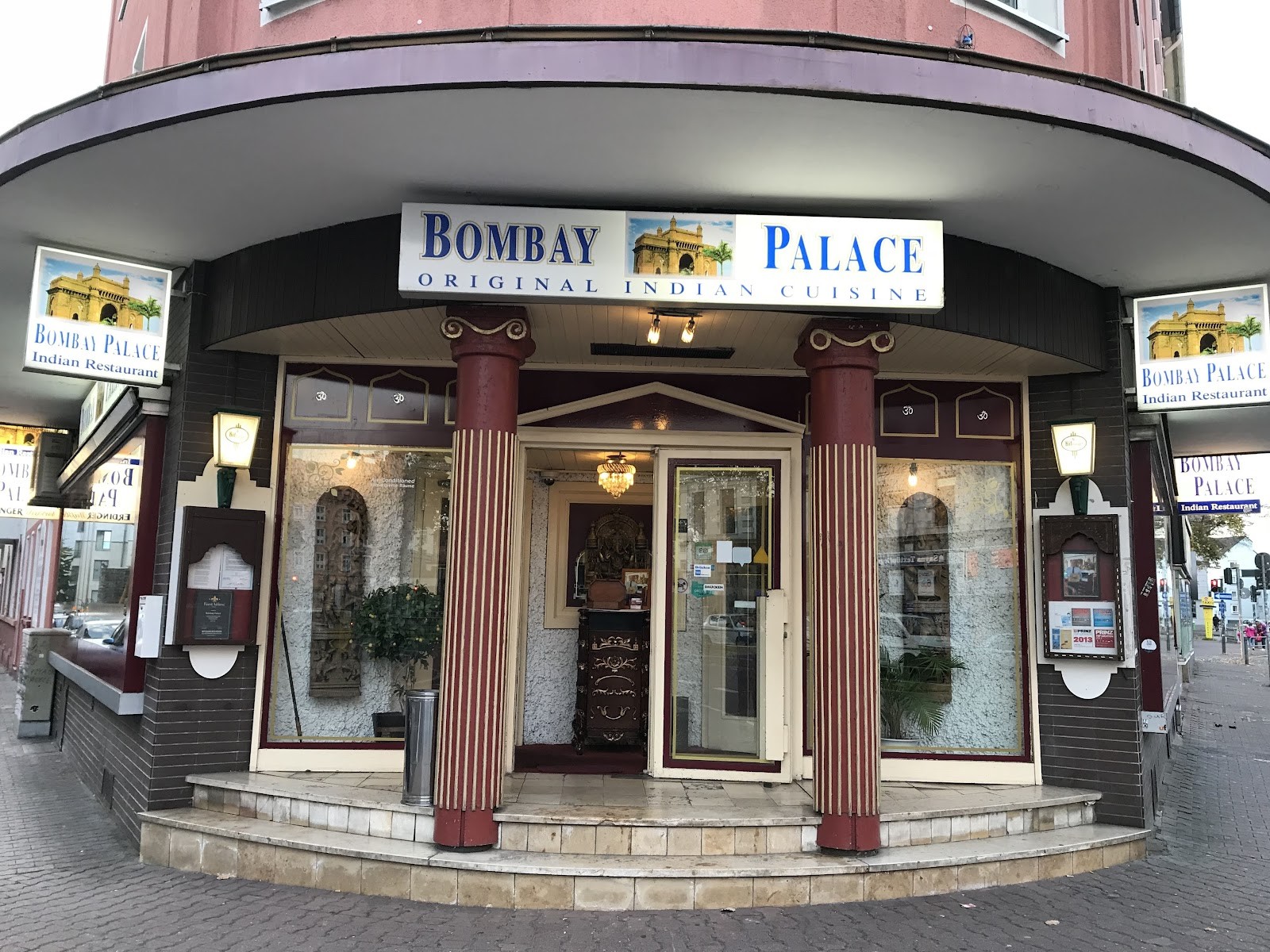 Bombay Palace: the place