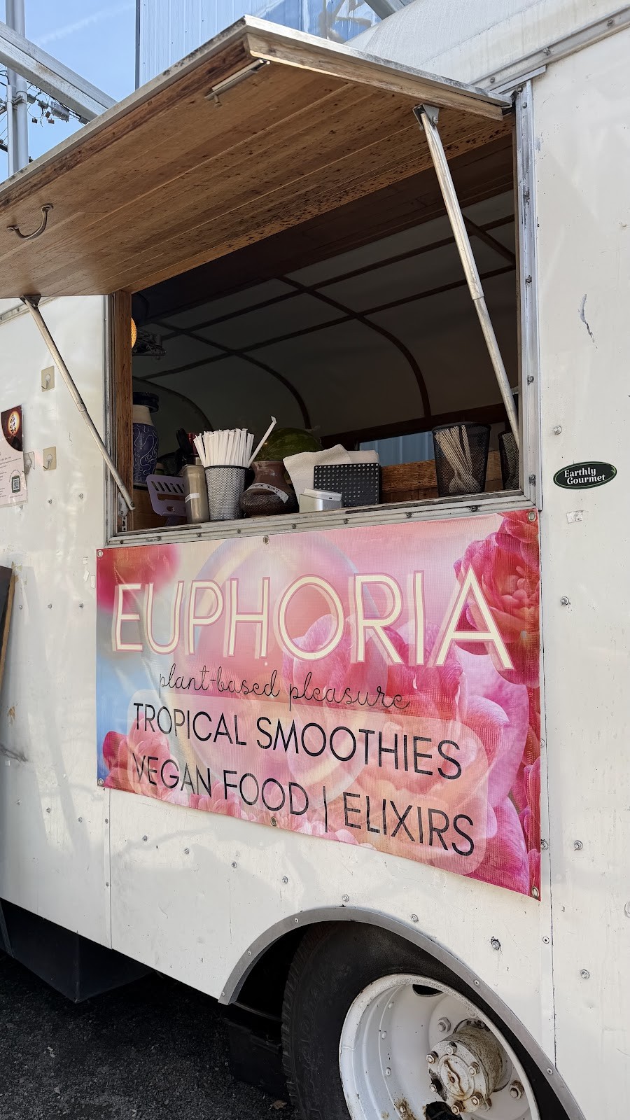 Euphoria Food Co: the place