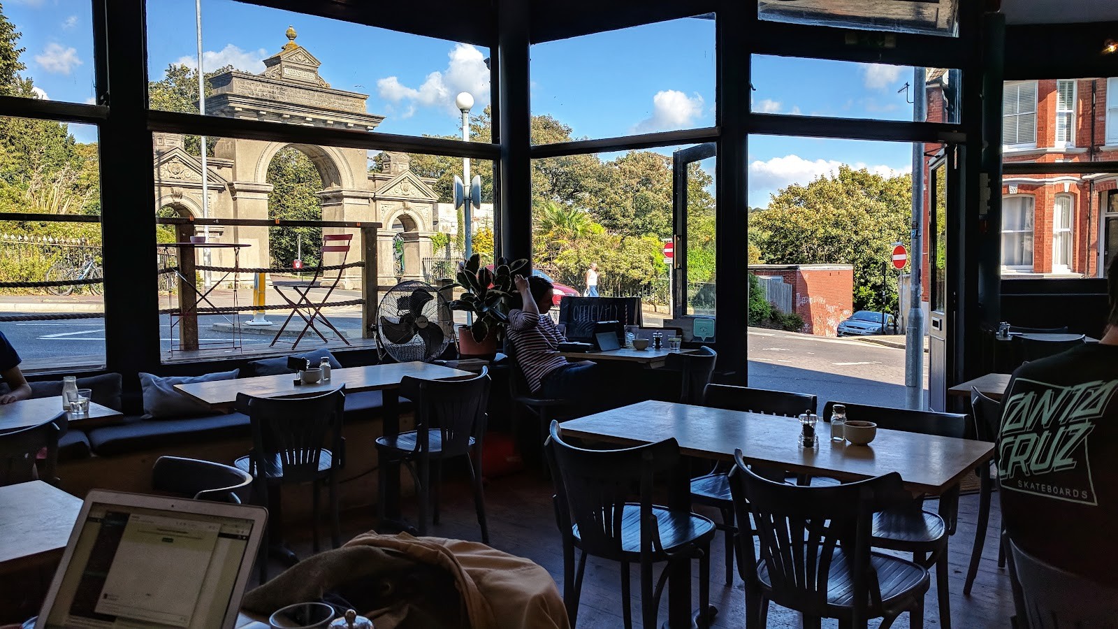 Starfish & Coffee: the place