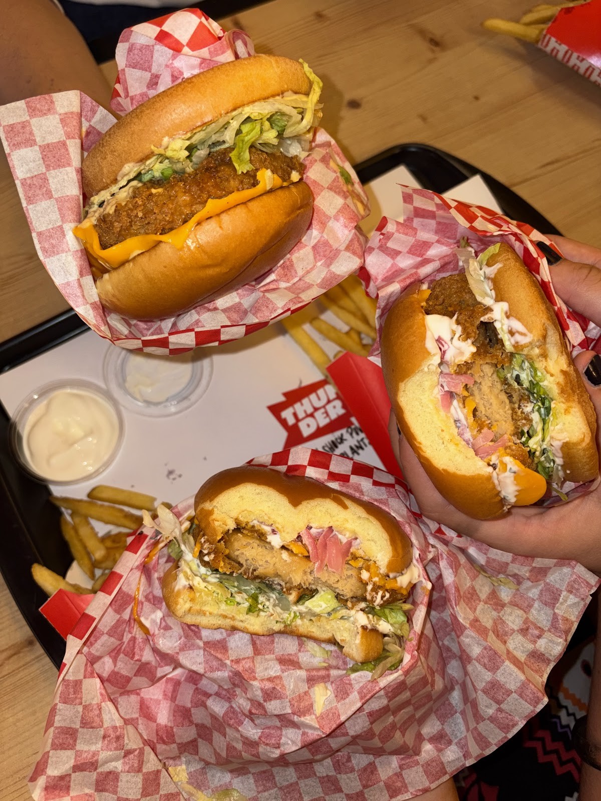 THUNDER Vegan La Latina: food & drinks