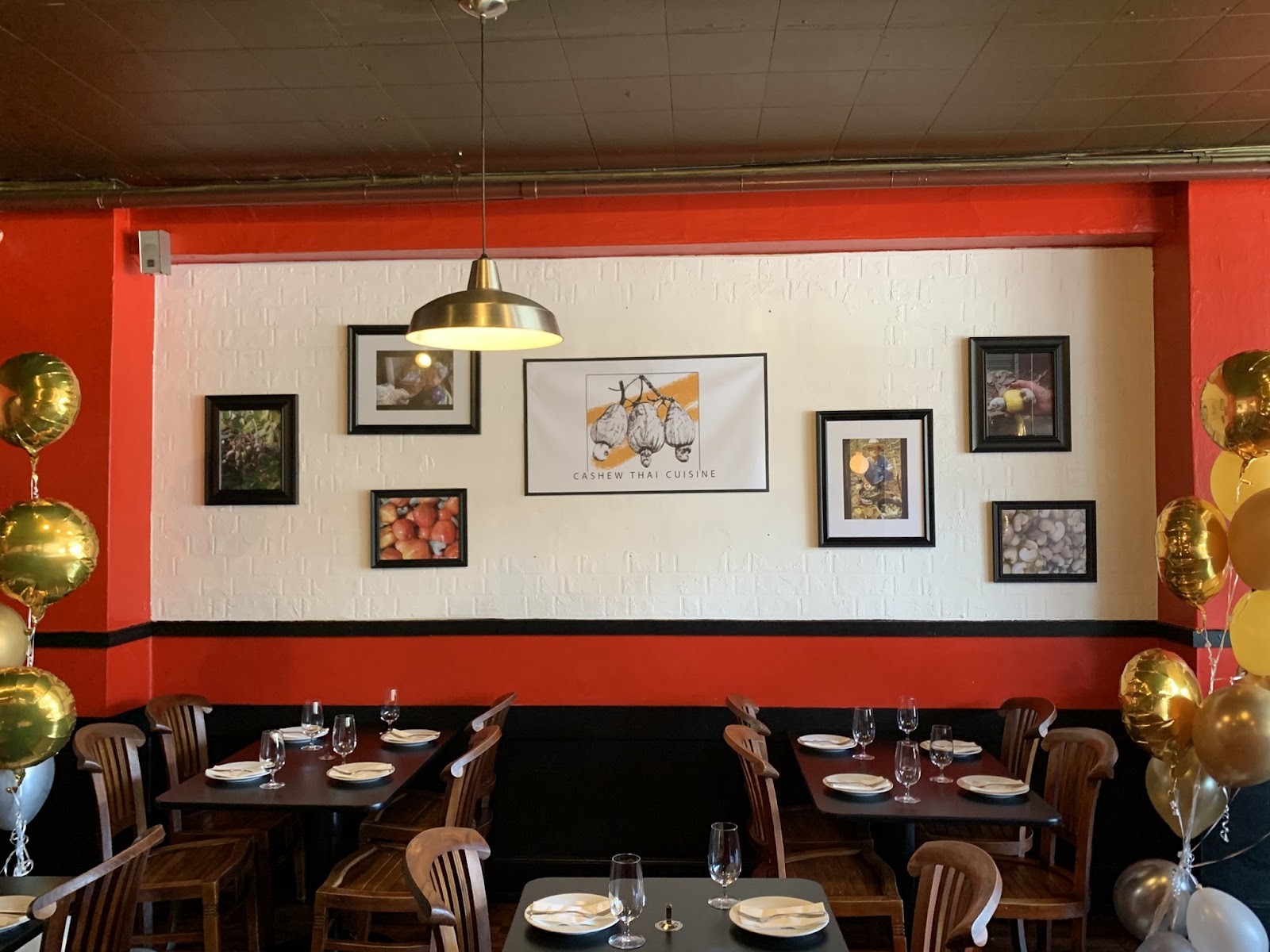 Cashew Thai Cuisine: the place