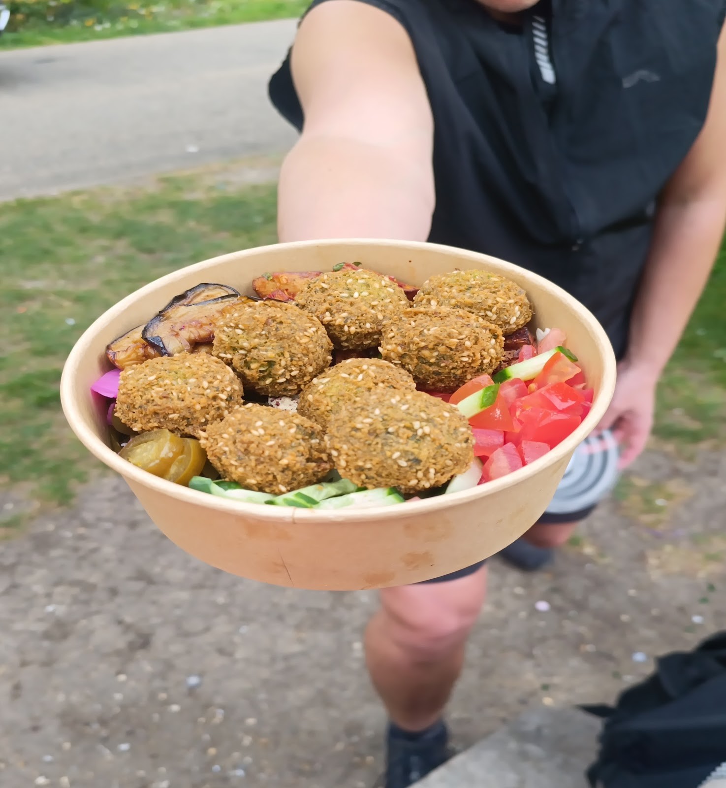 Yaffa falafel box: food & drinks