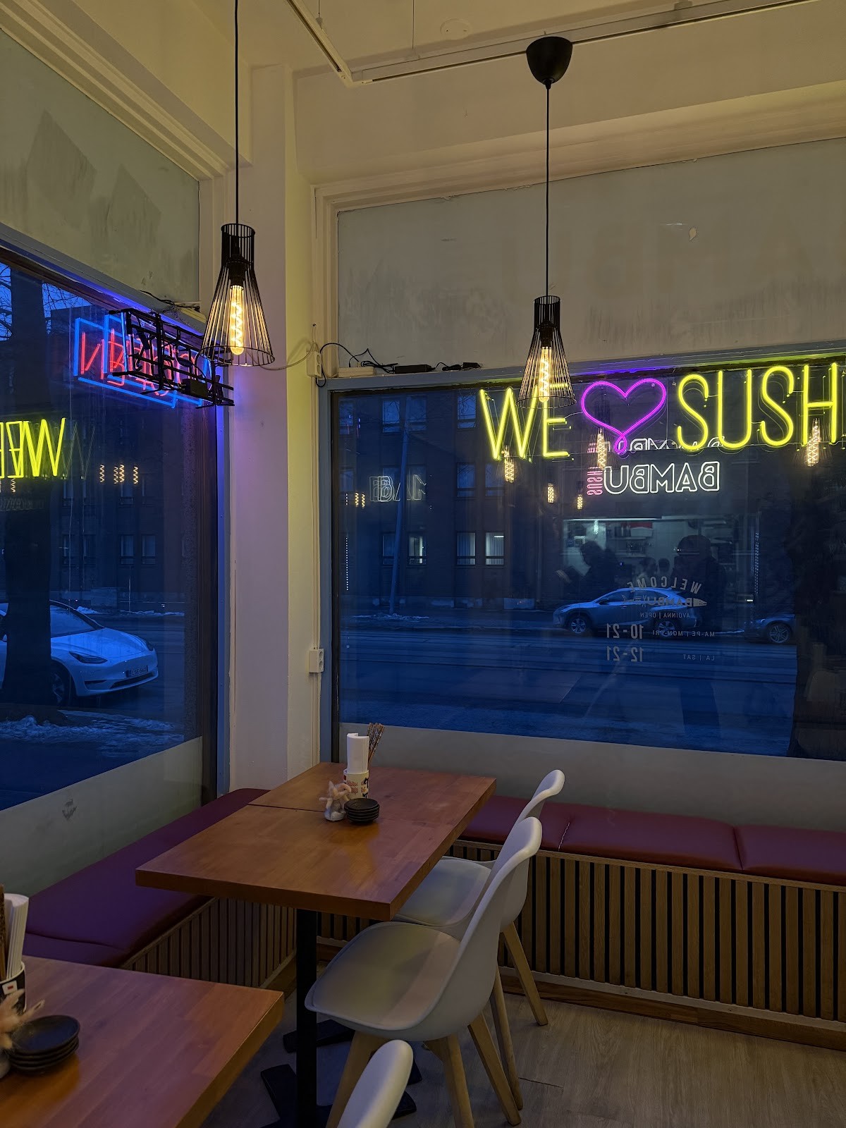 Bambu Sushi: the place