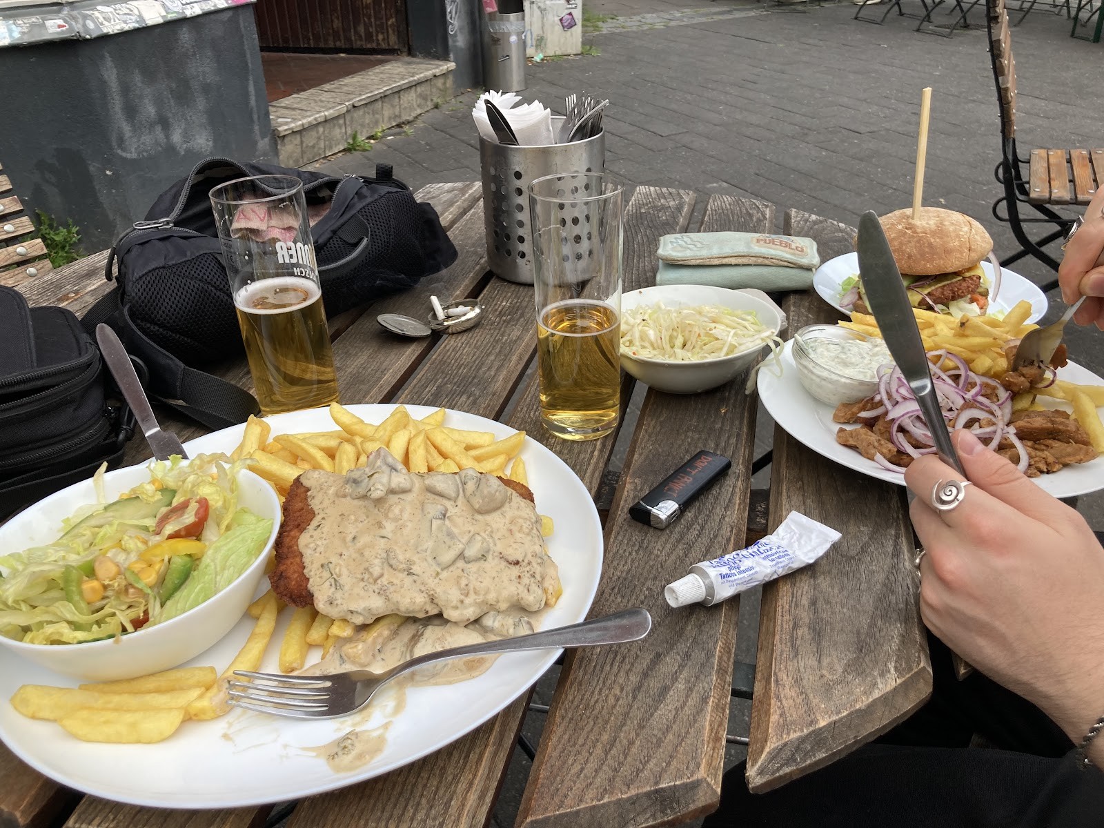 Trash-Chic: food & drinks