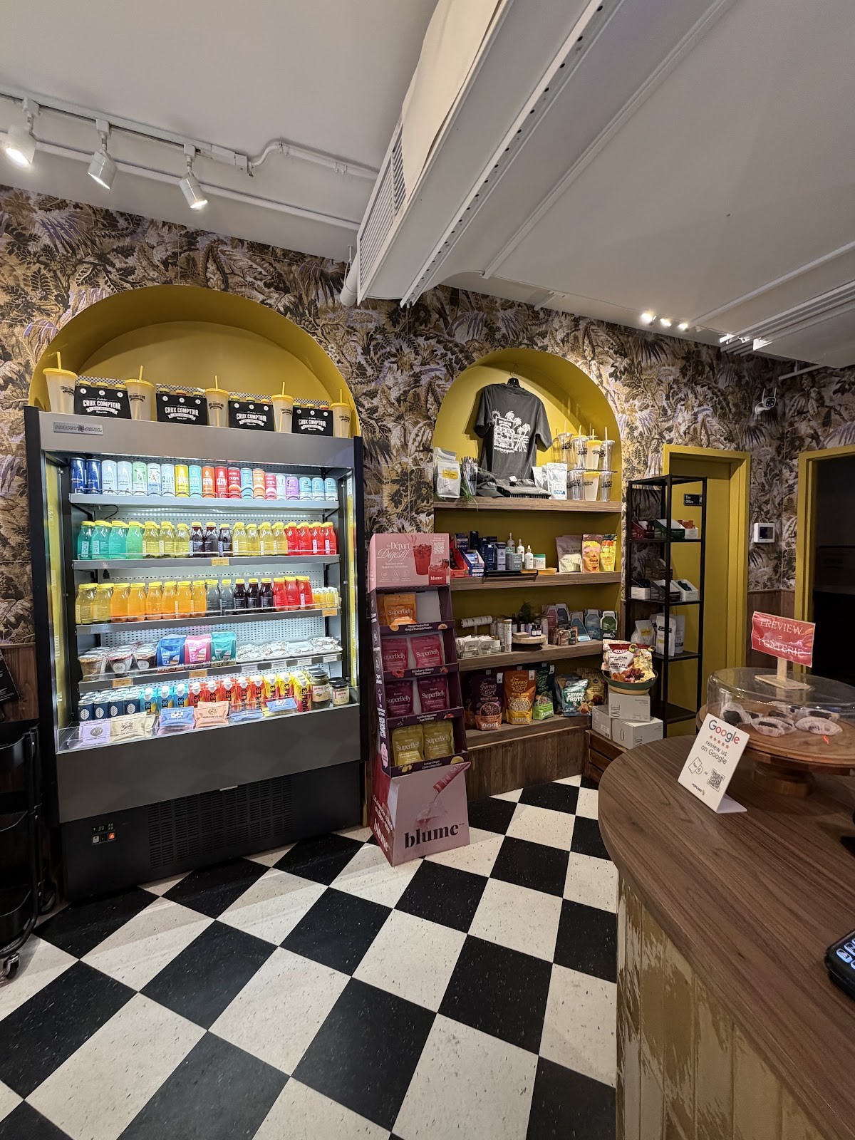 Crux Comptoir Griffintown - Coffee - juice bar - smoothies - açaì: the place