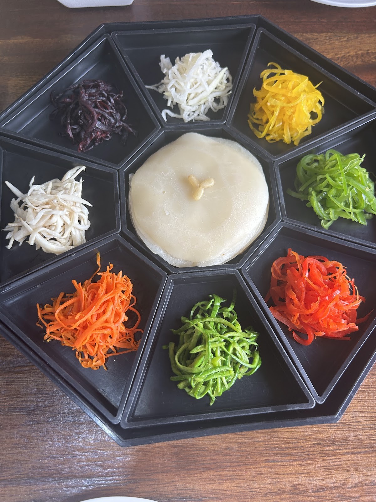Maji: food & drinks