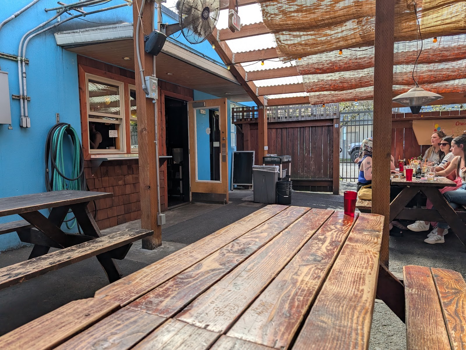 Paymaster Lounge: the place