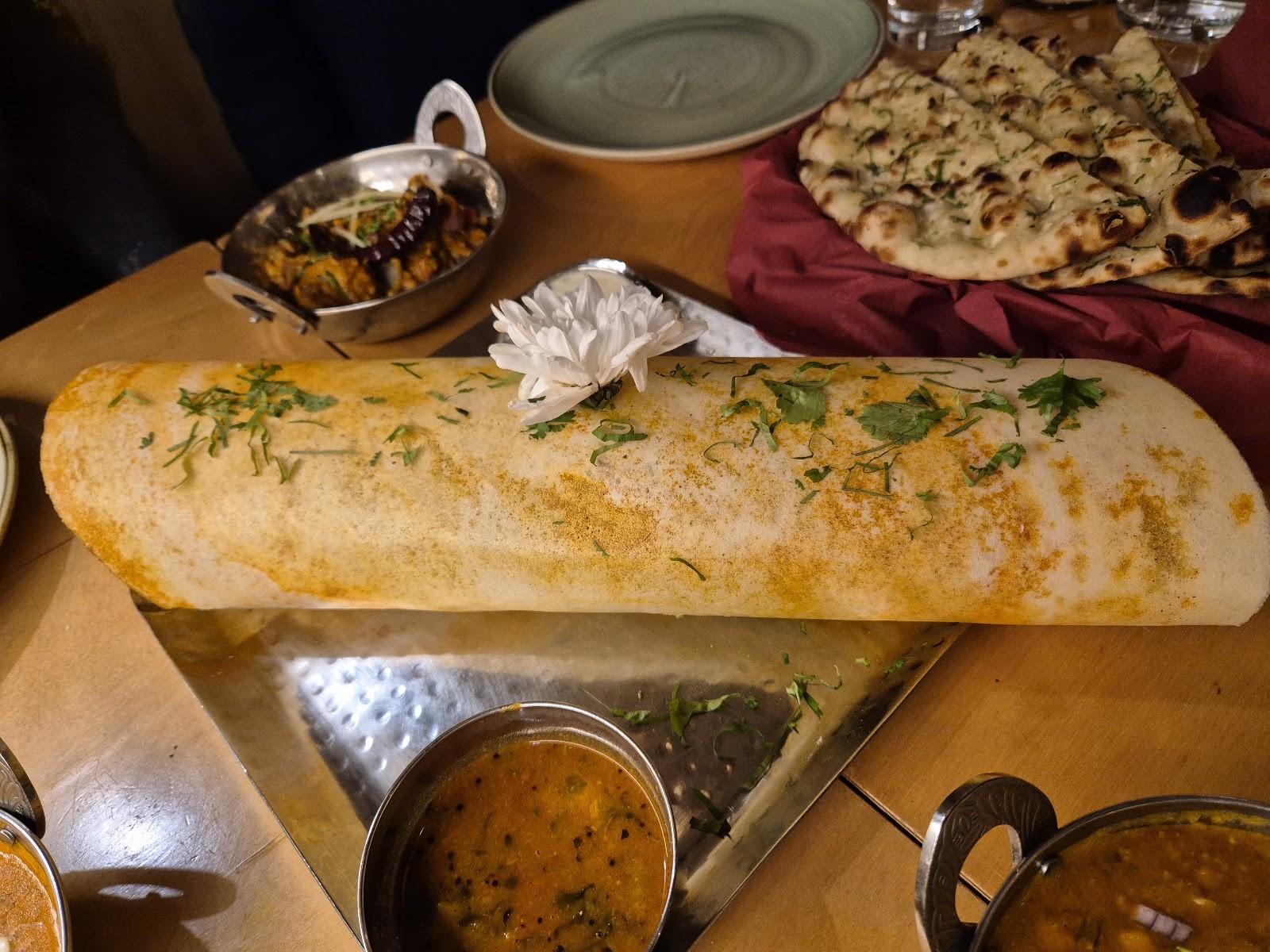 Namaste Village Twickenham: food & drinks