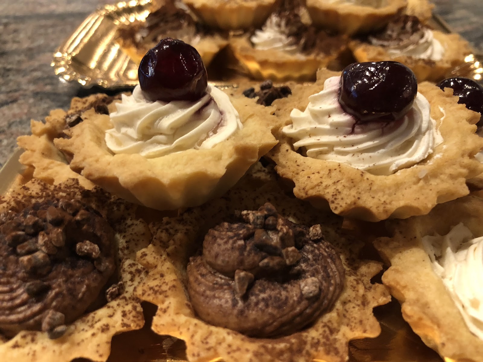 Cavaliere Caffe' Di Arlia Francesca Roma: food & drinks