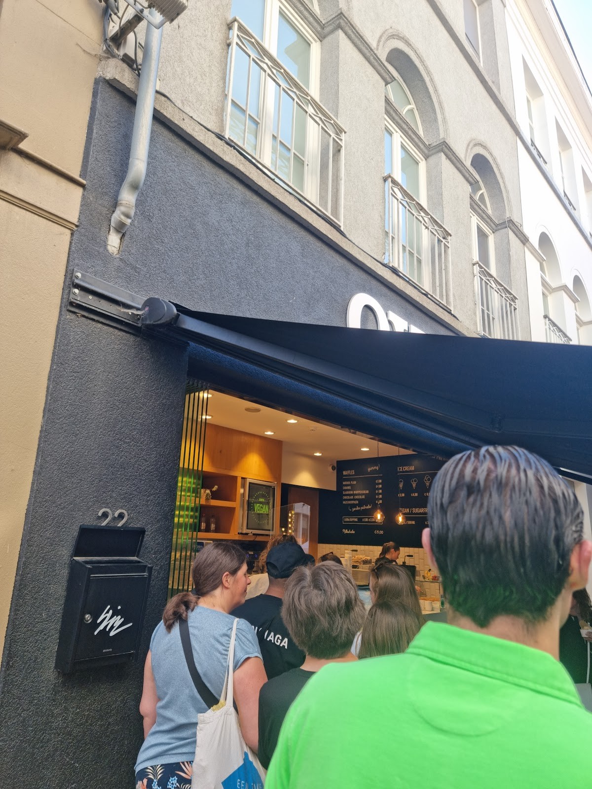 oyya - waffles & ice cream: the place