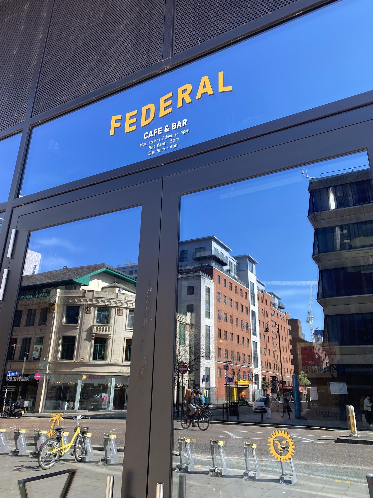 Federal Cafe Bar: the place