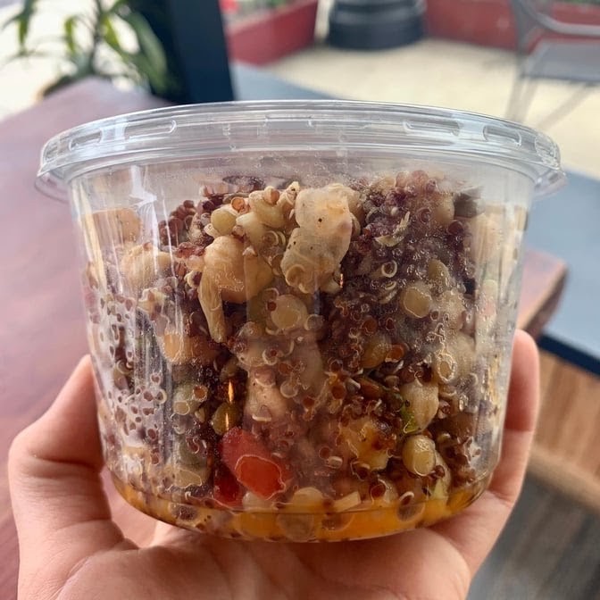 Luhv Vegan Bistro: food & drinks
