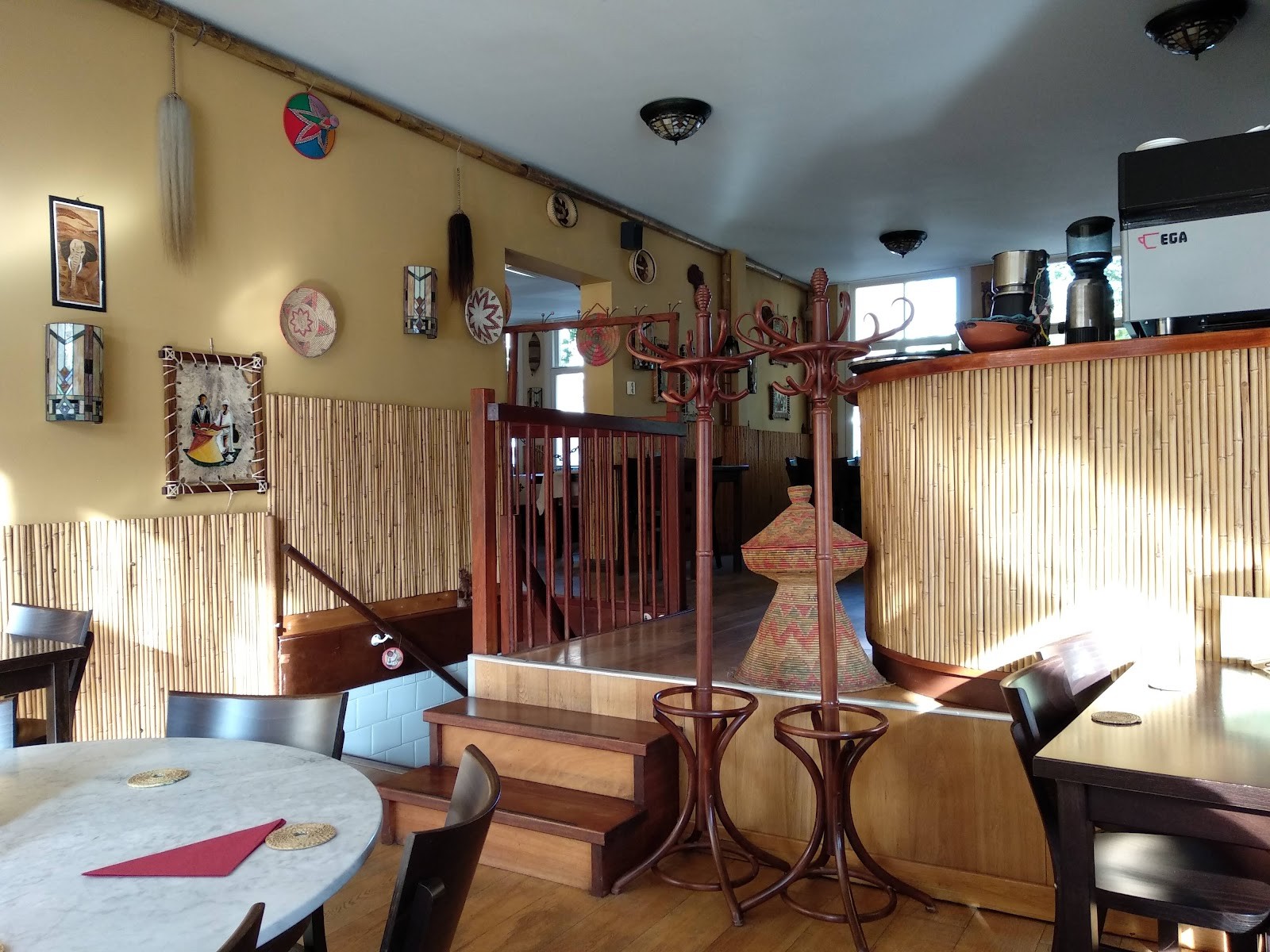 Restaurant Semhar: the place