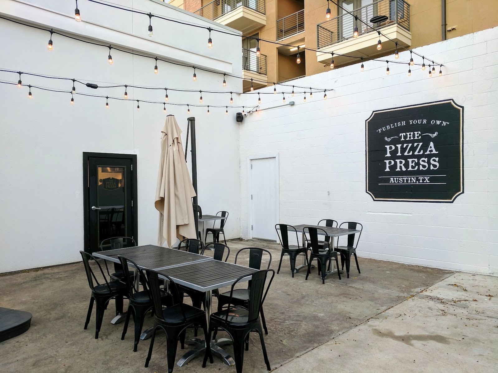The Pizza Press: the place