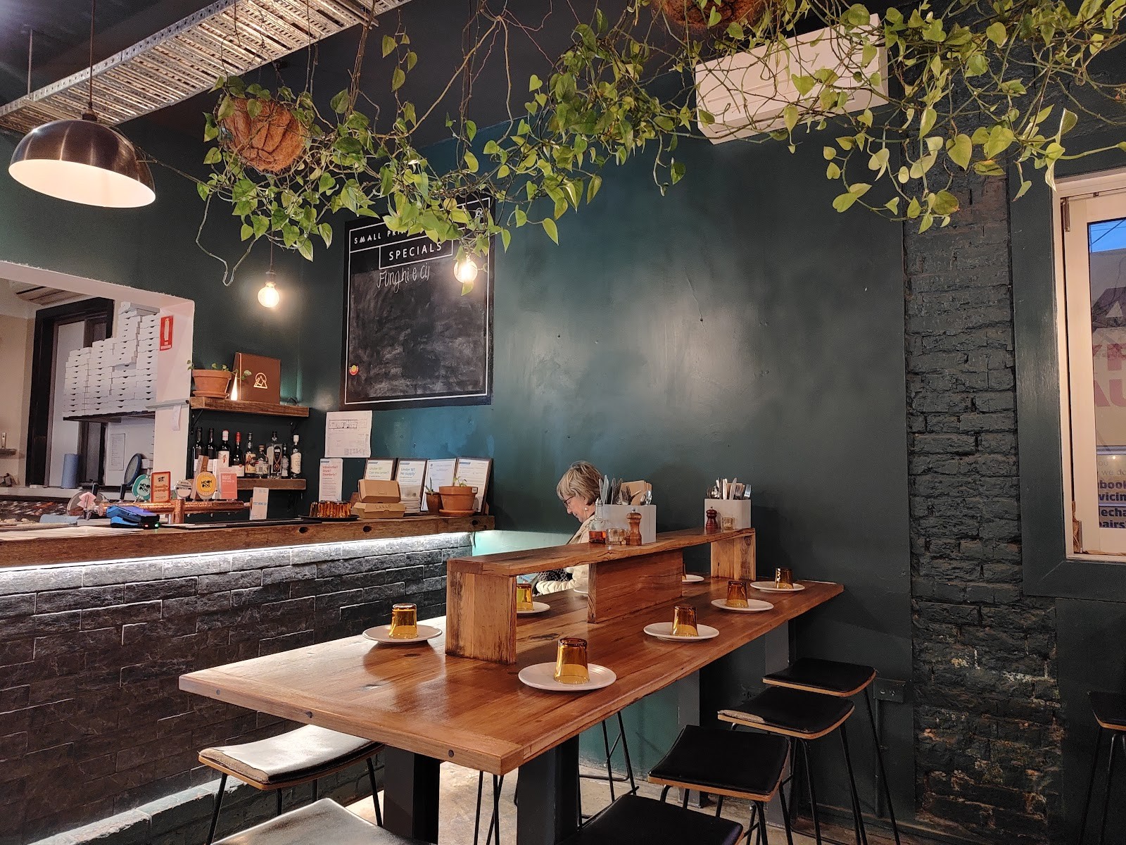 Small Print Pizza Bar: the place