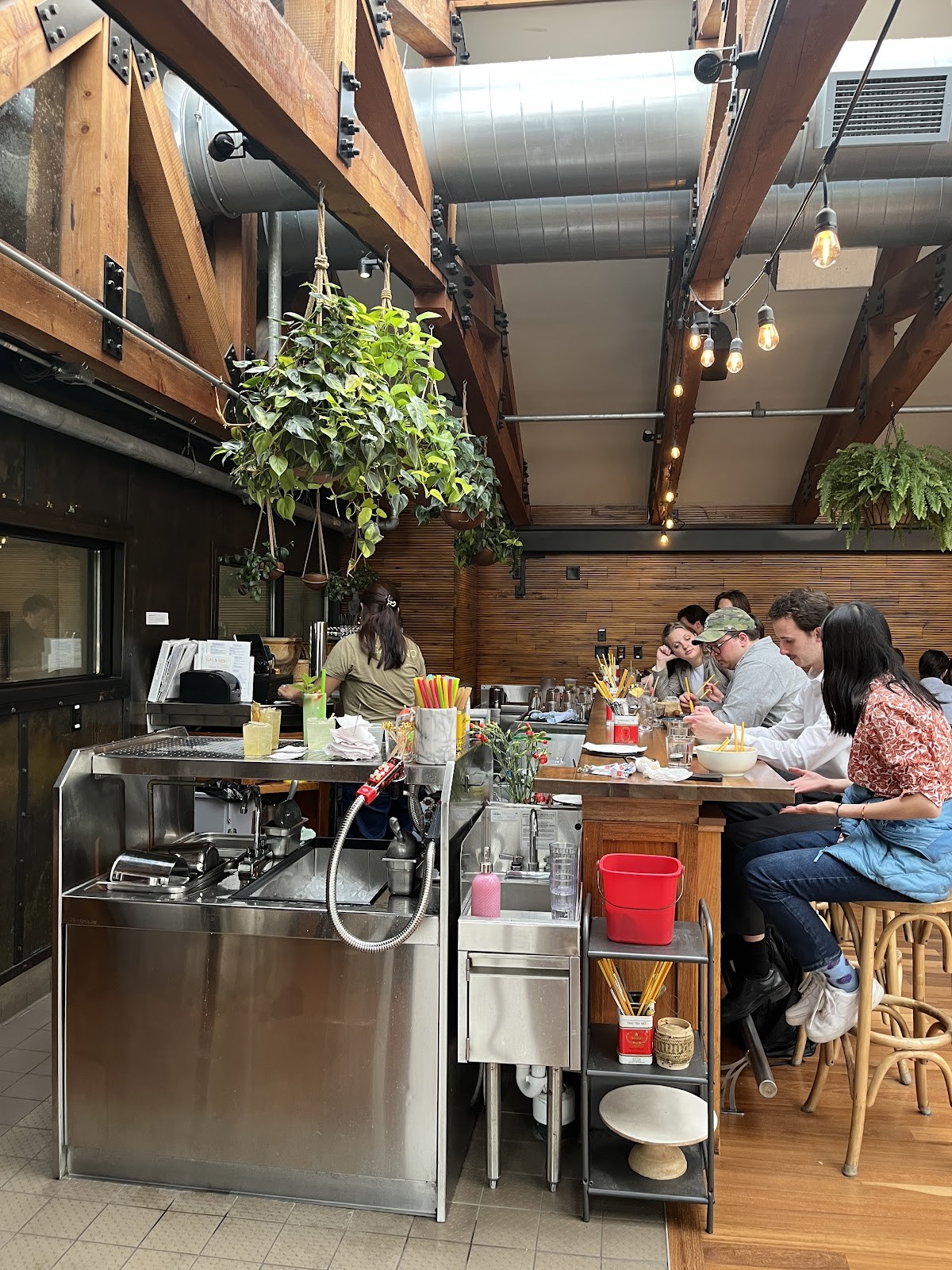 Gai Noi: the place