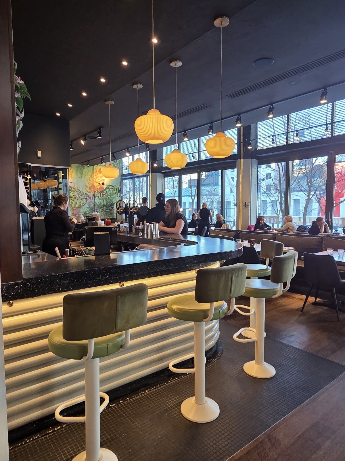 SESAME - BISTRO ASIATIQUE: the place