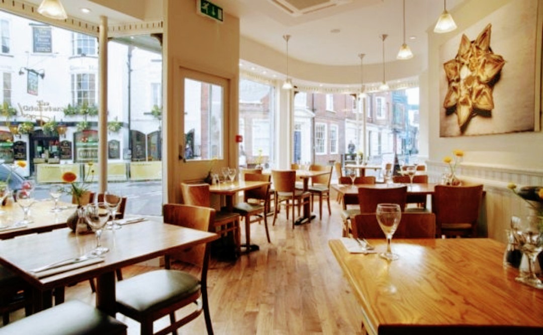 Food for Friends: the place