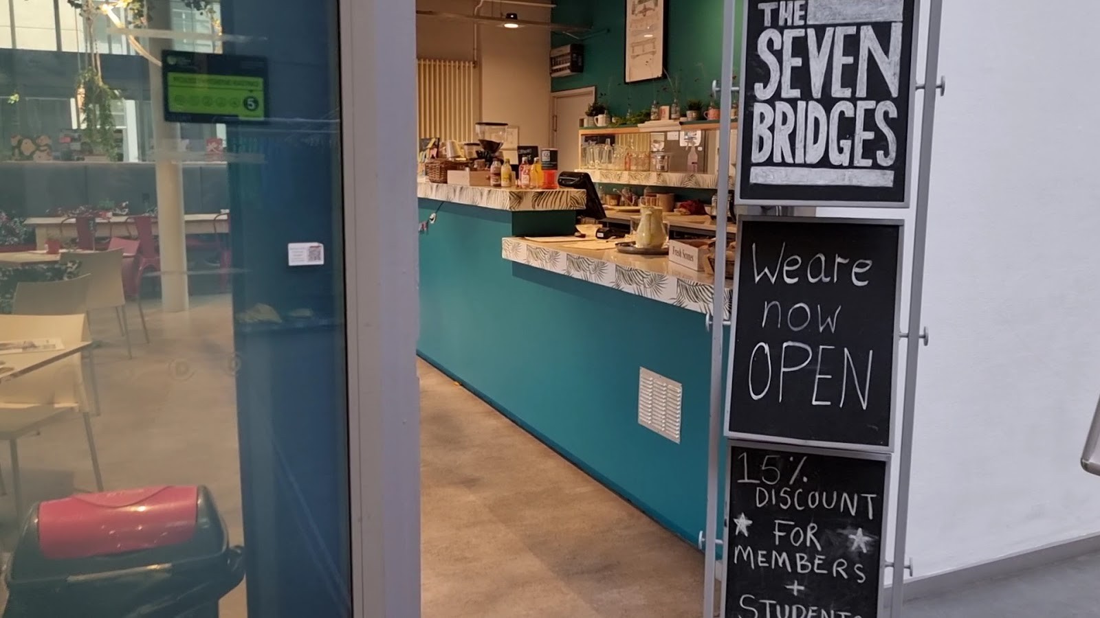 The Seven Bridges: the place