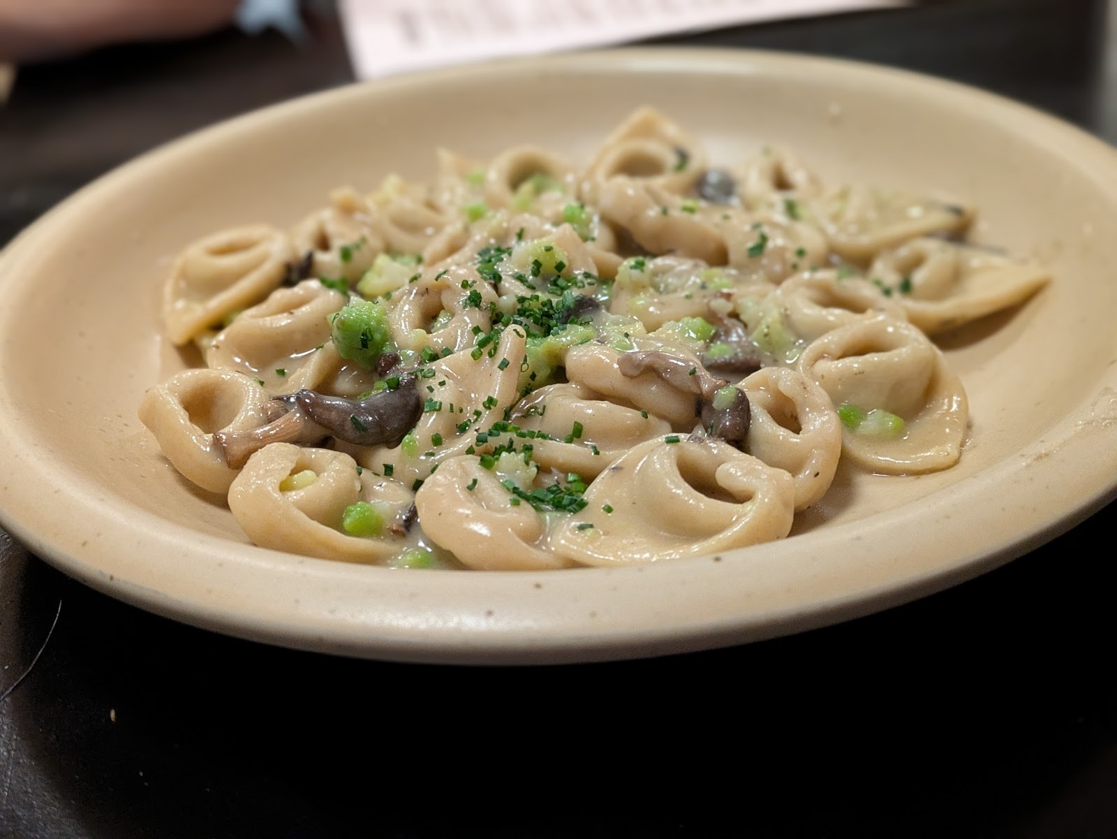 Adelleda: food & drinks