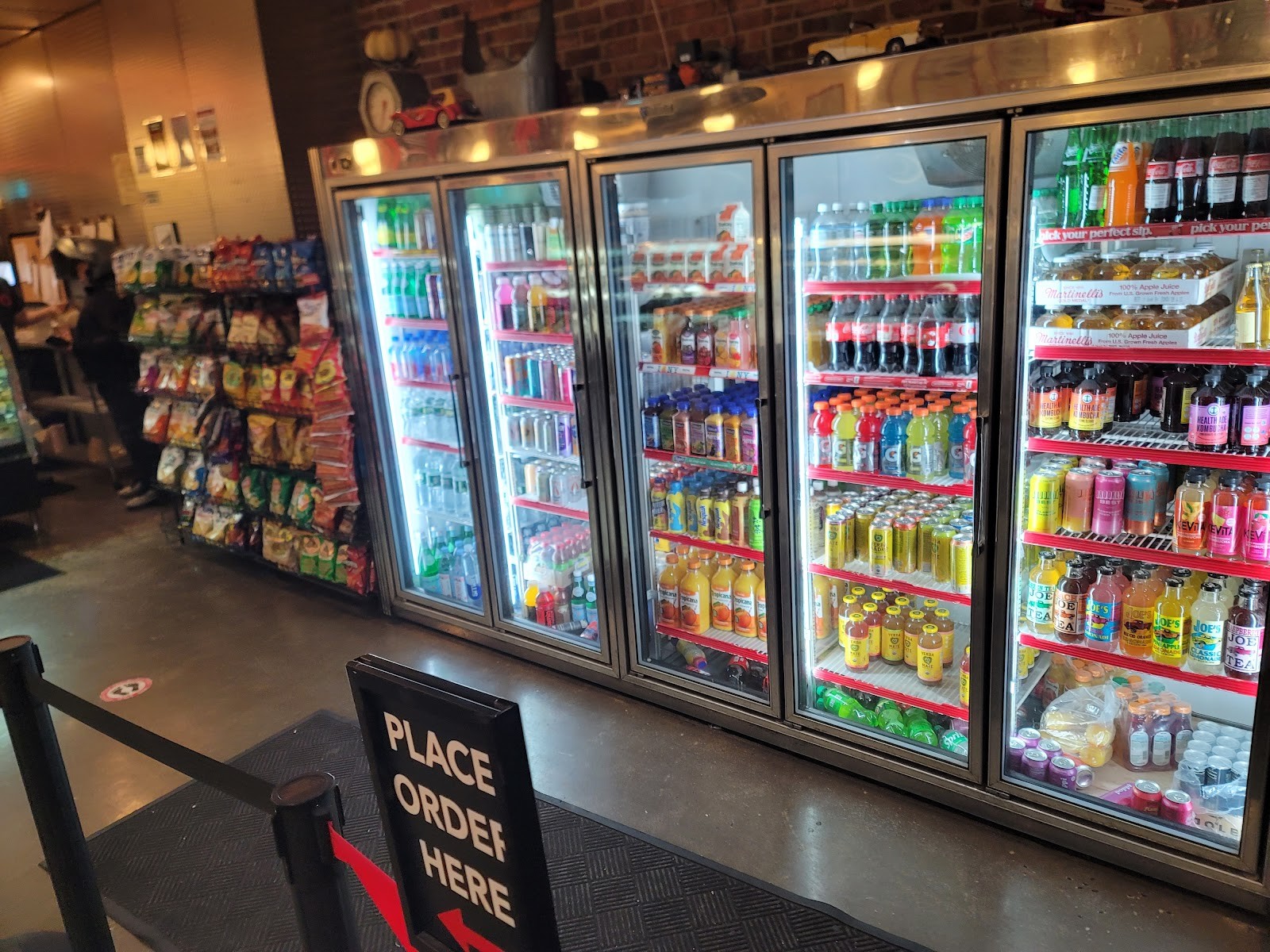 Knickerbocker Bagel: the place