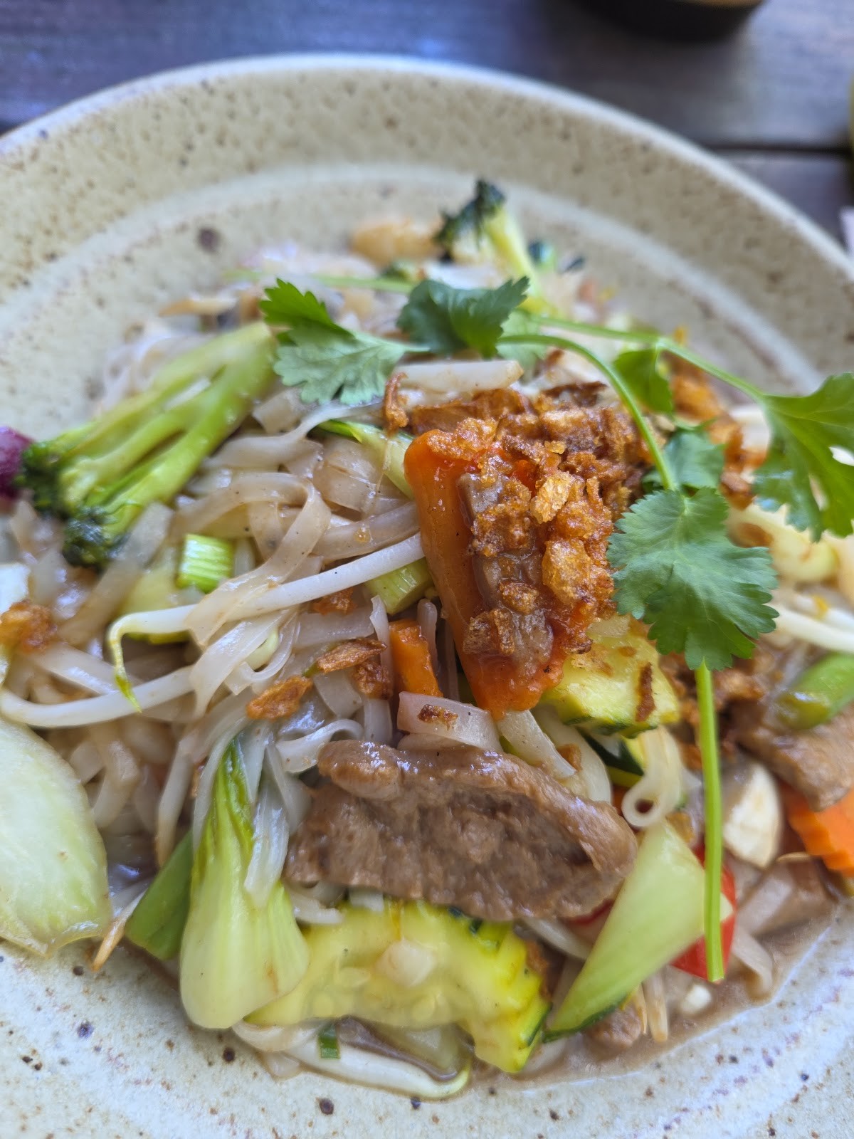 Ong Tao Vegan: food & drinks