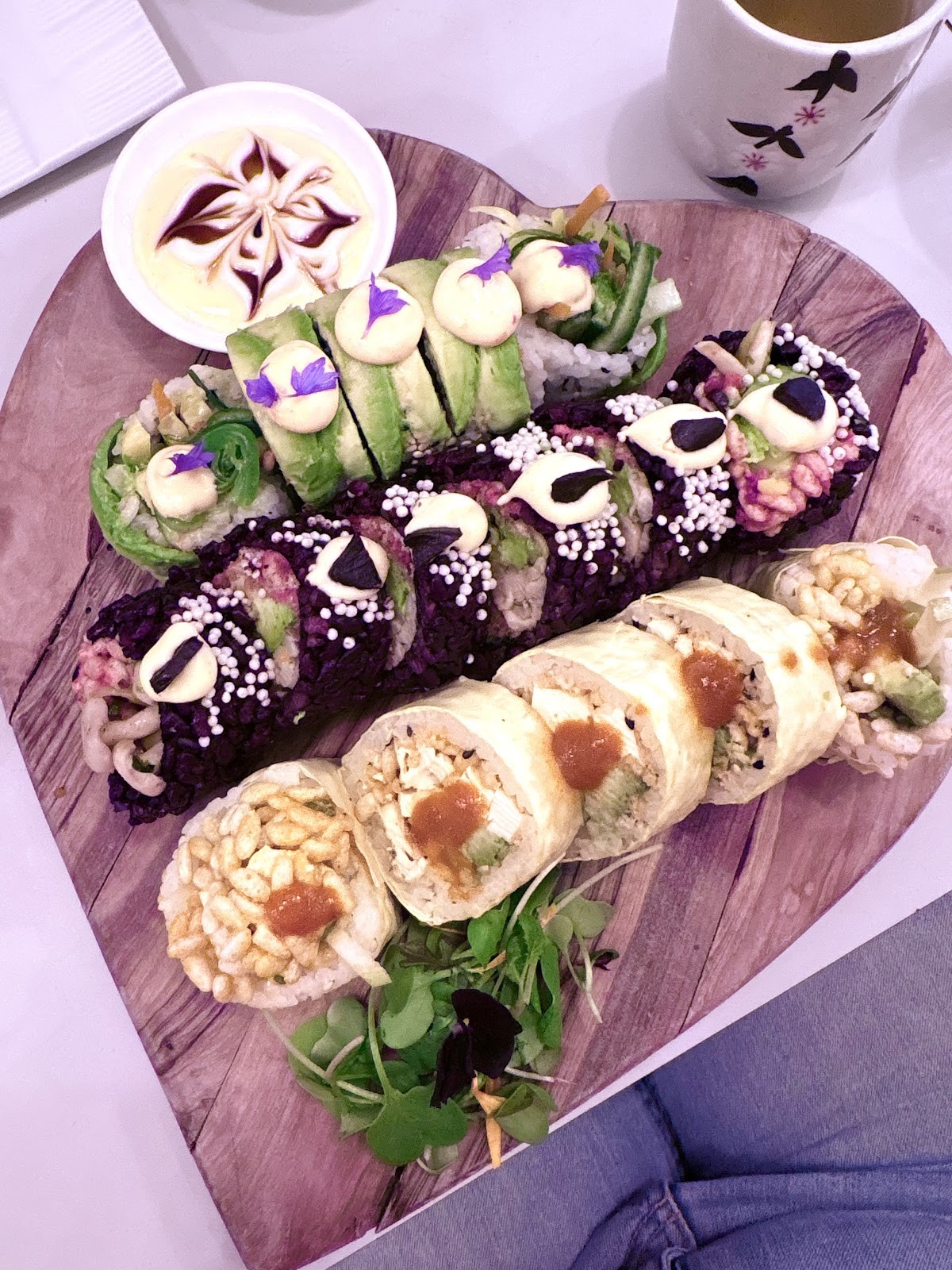 Ohana Sushi Vegan: food & drinks