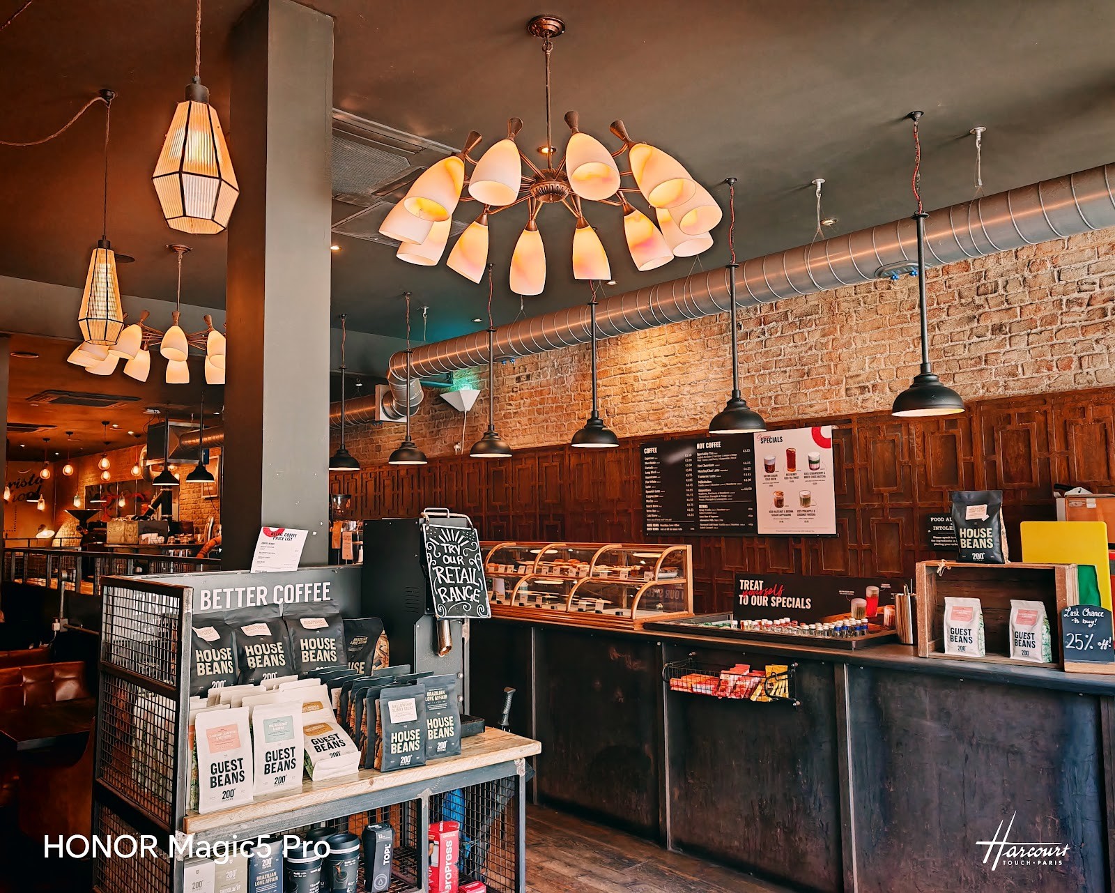 200 Degrees Coffee Shop & Barista School: the place