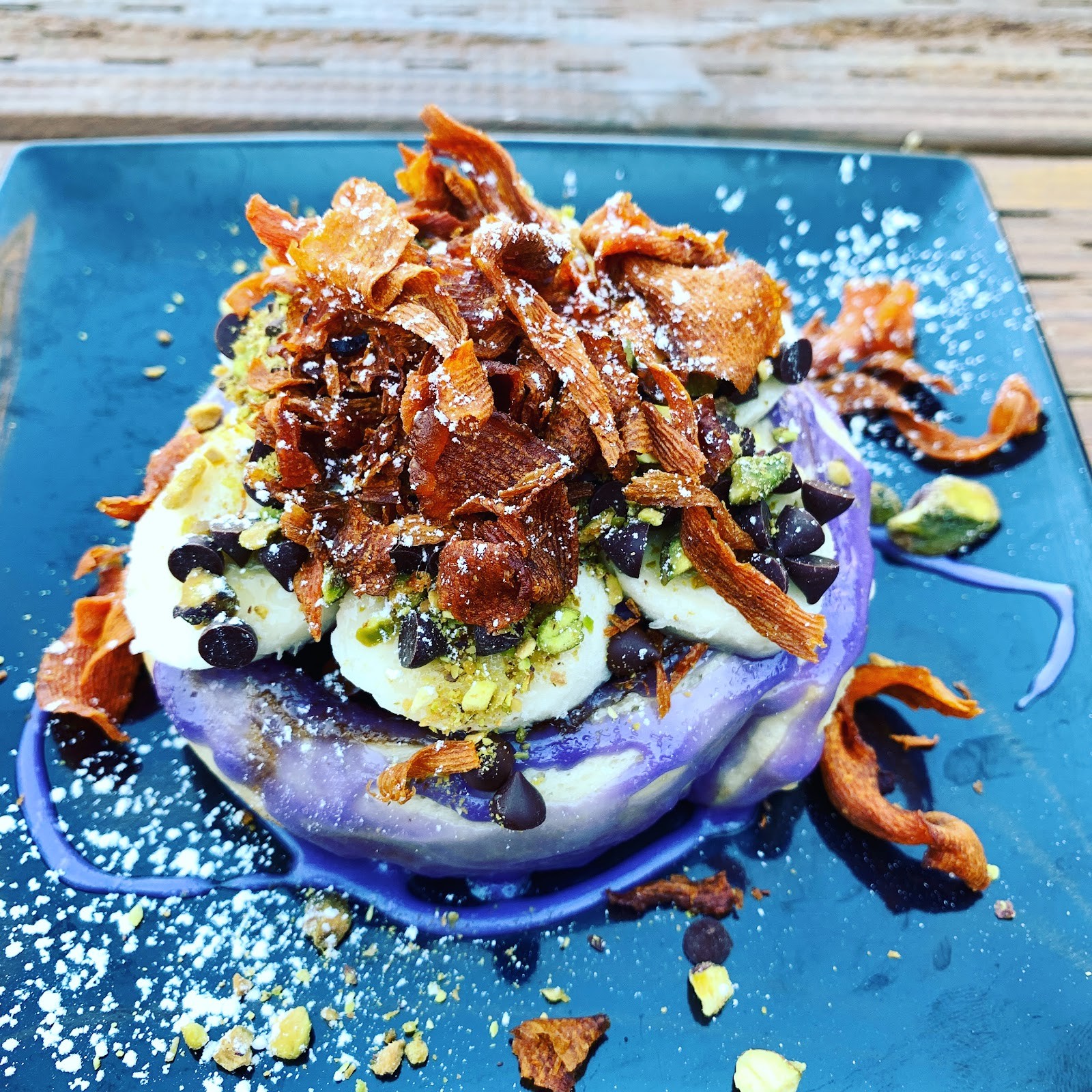 Hail Snail: food & drinks