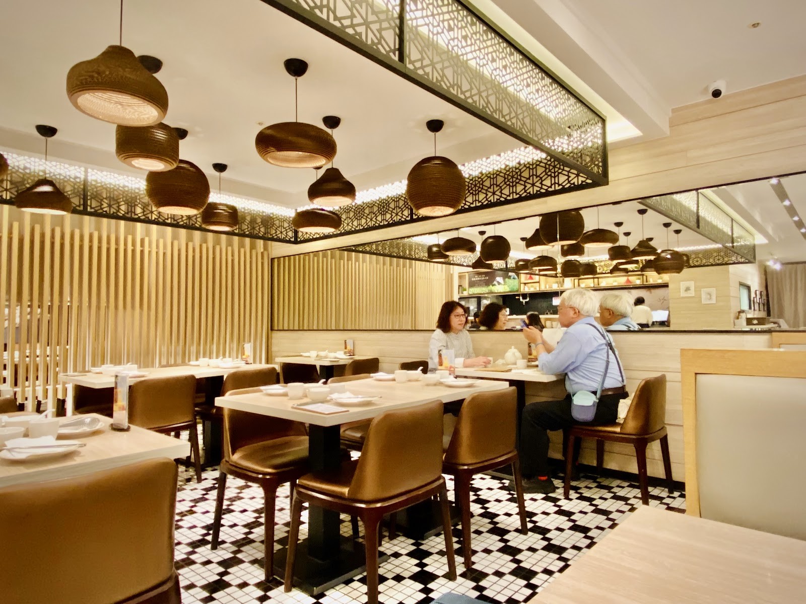 Hi-Lai Vegetarian Restaurant Zhongxiao Branch: the place