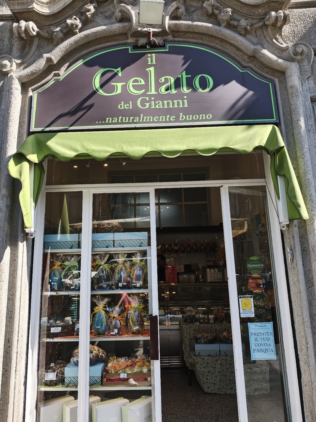 The ice cream Gianni: the place