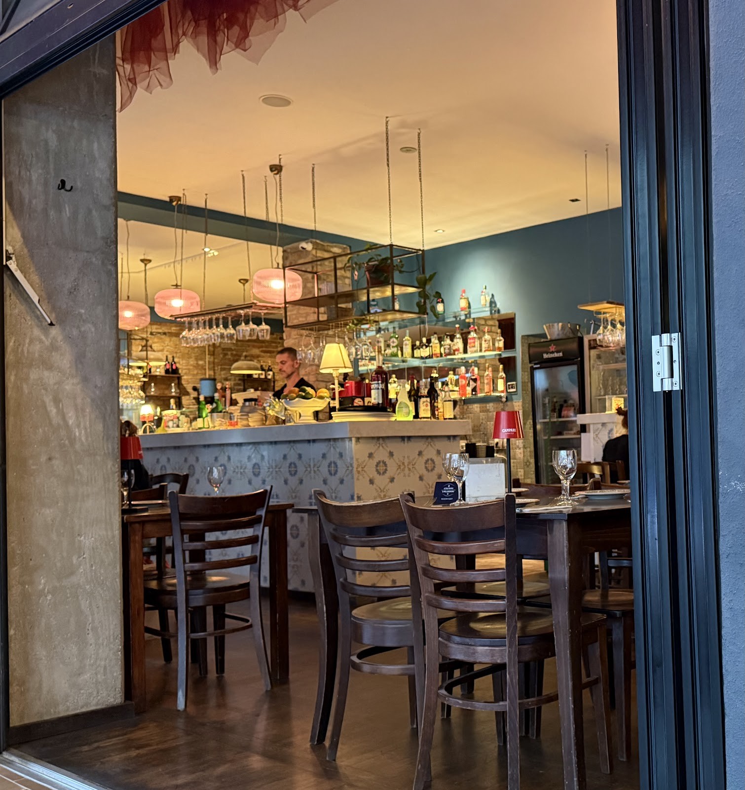 Partenope 081: the place