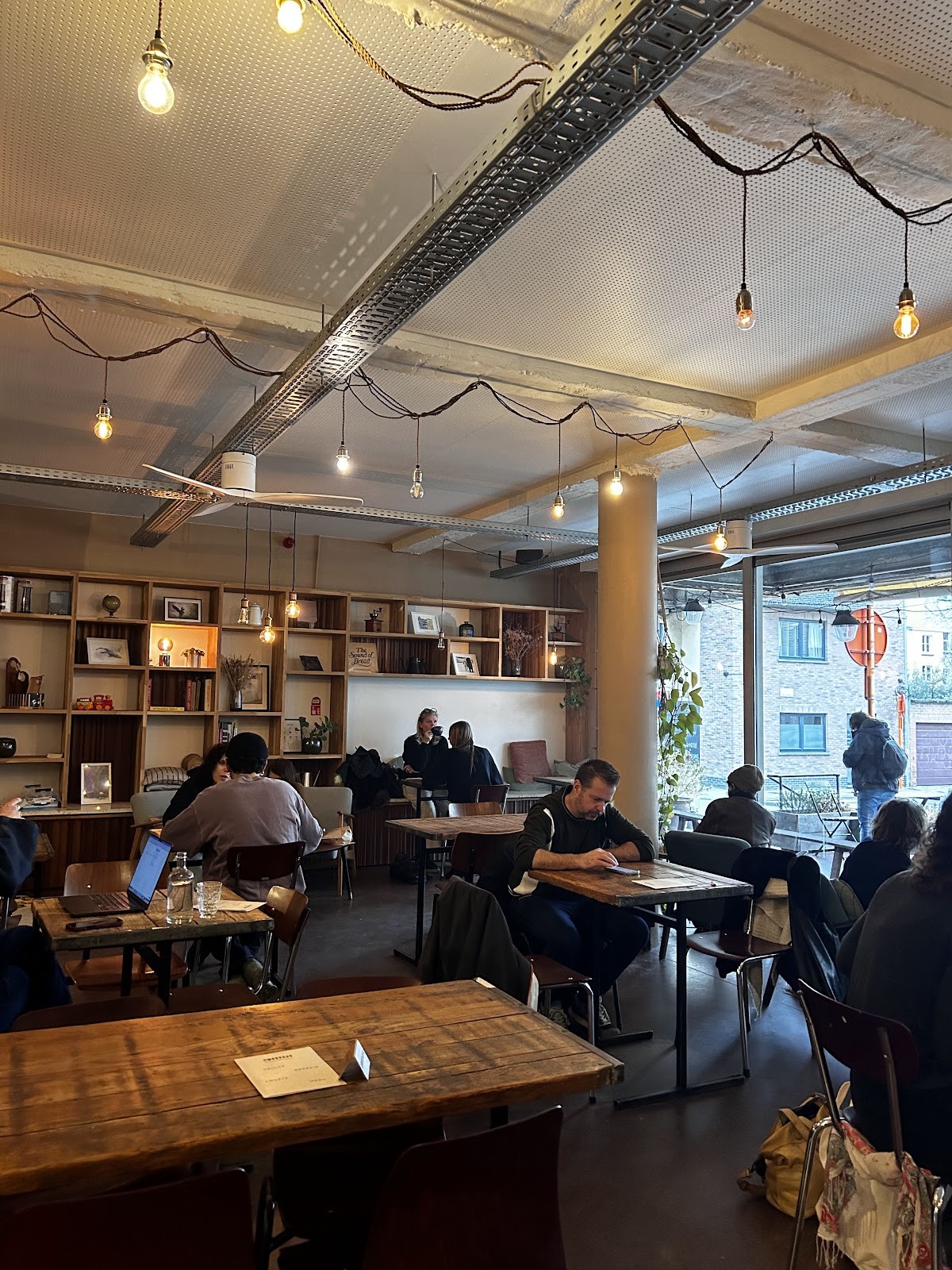 SMØRBRØD: the place