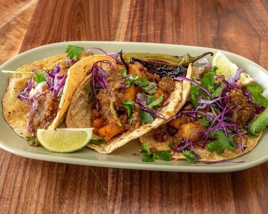 Penelope’s Vegan Taqueria: food & drinks