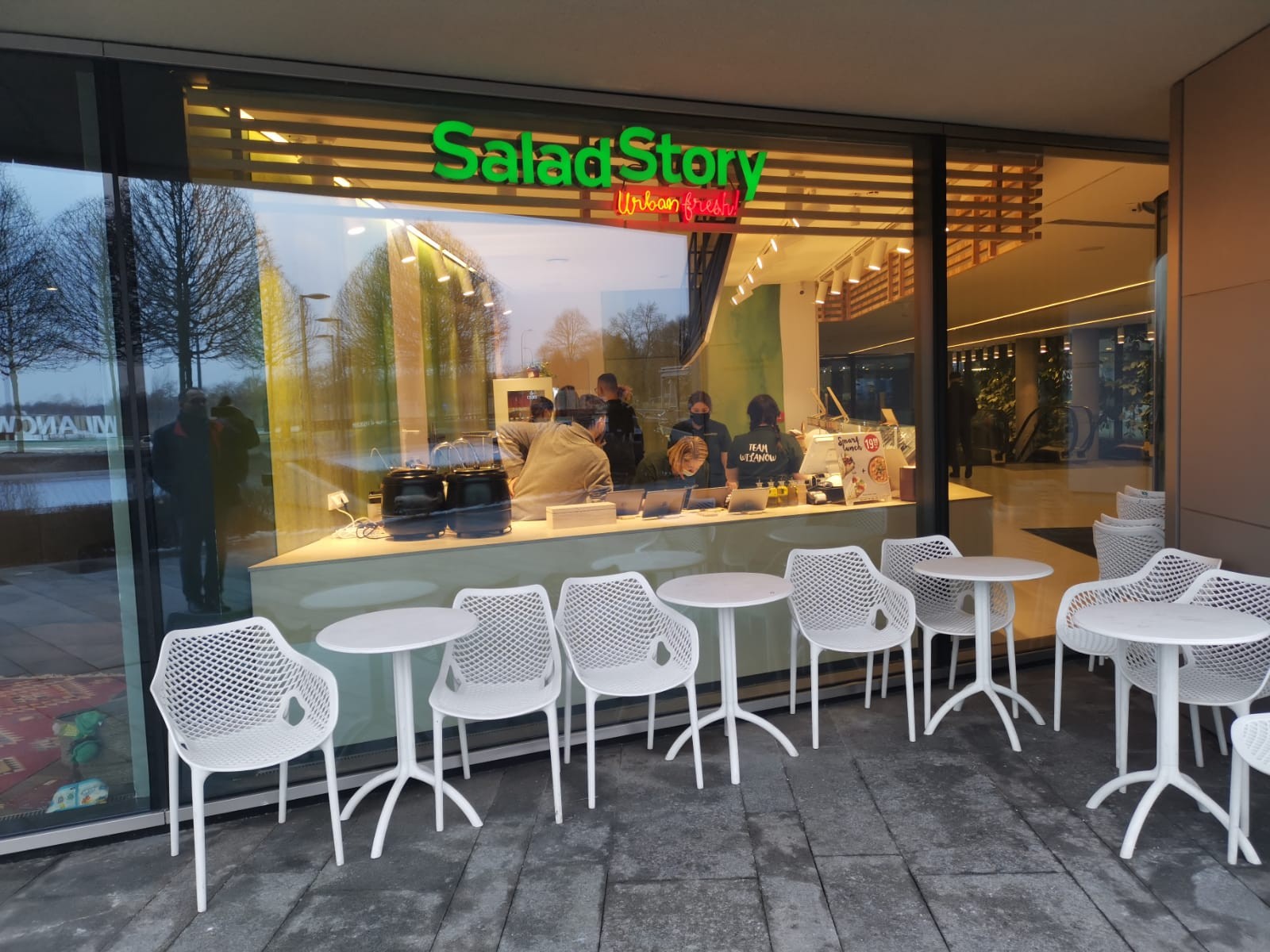 Salad Story: the place